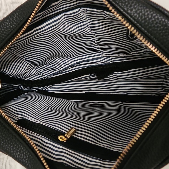 New! Vegan leather black purse with 2 shoulder straps crossbody handbag gold - Picture 6 of 10